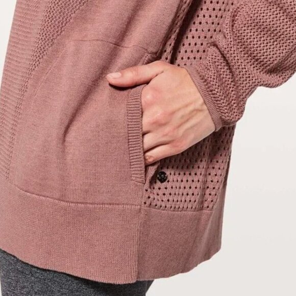 Lululemon Still Movement Wrap- Heathered Quicksand - Picture 5 of 10